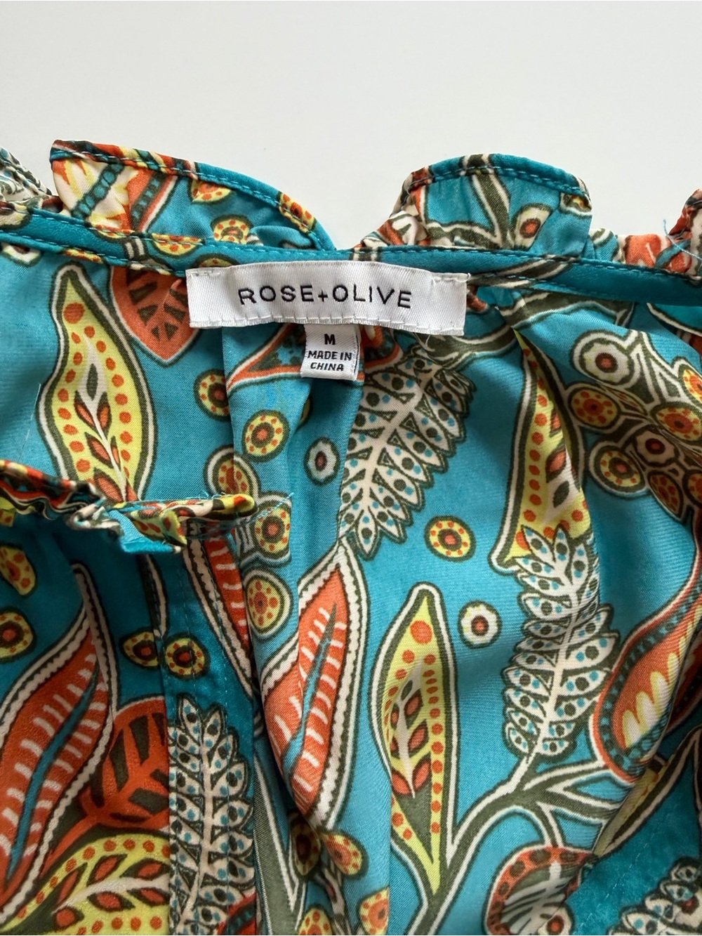 Rose & Olive Teal Floral Puff-Sleeve Blouse - Picture 3 of 5
